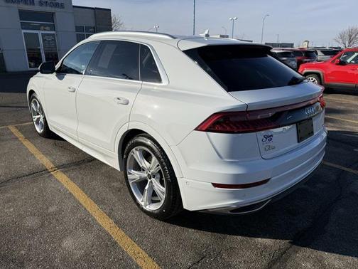 2023 Audi Q8 55 Prestige