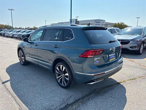 2021 Volkswagen Tiguan 2.0T SEL R-Line 4MOTION