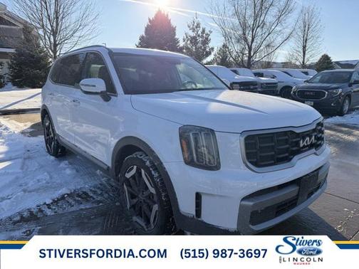 2023 Kia Telluride S