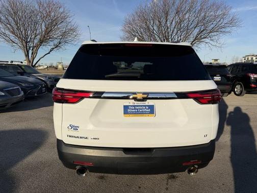 2023 Chevrolet Traverse LT Leather