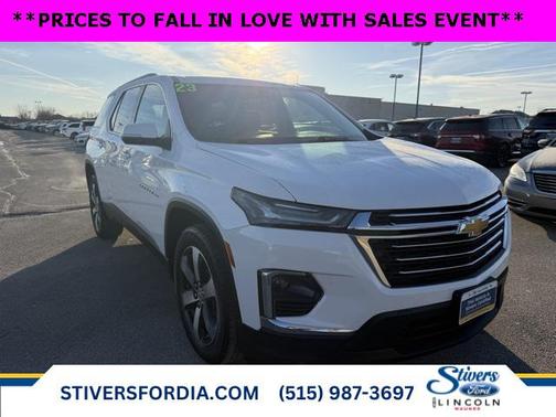 2023 Chevrolet Traverse LT Leather