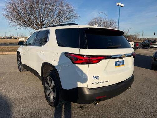 2023 Chevrolet Traverse LT Leather