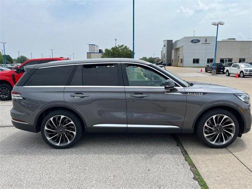 2022 Lincoln Aviator Reserve AWD