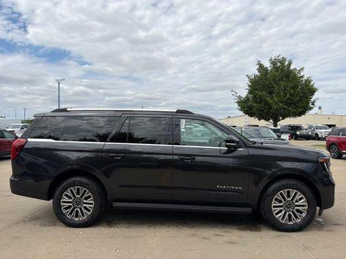 Dark Matter Gray Metallic 2026 Ford Expedition Max Platinum