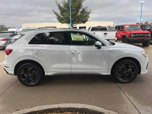 2021 Audi Q3 45 S line Premium Plus
