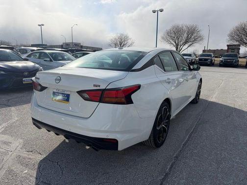 2024 Nissan Altima SR FWD