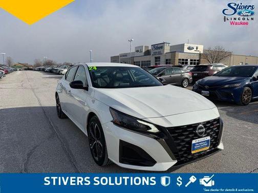 2024 Nissan Altima SR FWD