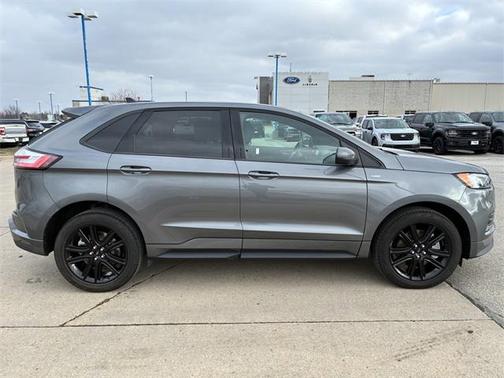 2024 Ford Edge ST Line