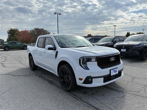 2025 Ford Maverick Lobo Standard