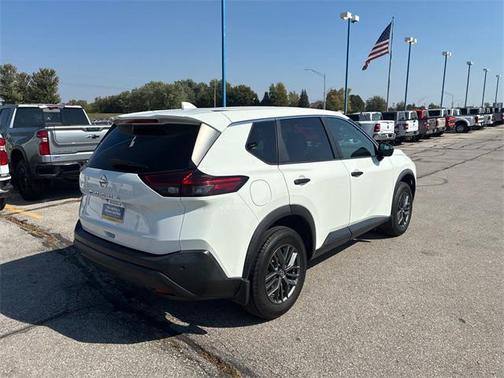 2021 Nissan Rogue S
