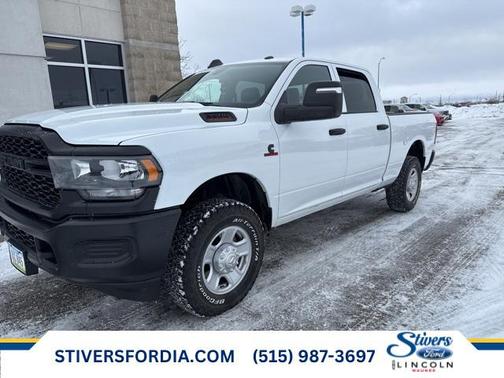 2024 RAM 3500 Tradesman Crew Cab 4x4 6'4' Box
