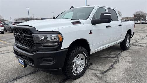 2024 RAM 3500 Tradesman Crew Cab 4x4 6'4' Box