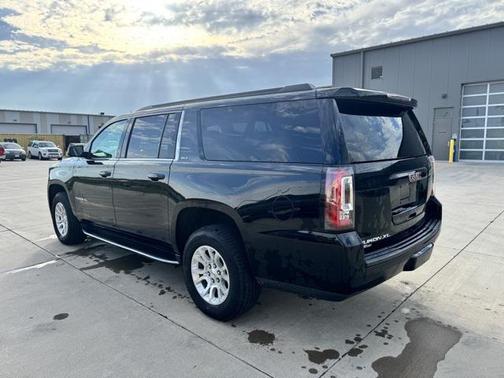 2020 GMC Yukon XL SLT