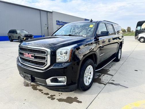 2020 GMC Yukon XL SLT