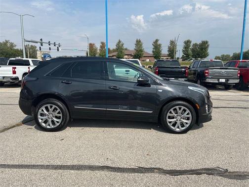 2020 Cadillac XT5 Sport