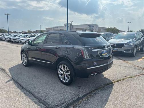 2020 Cadillac XT5 Sport