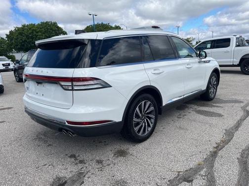 2025 Lincoln Aviator Premiere