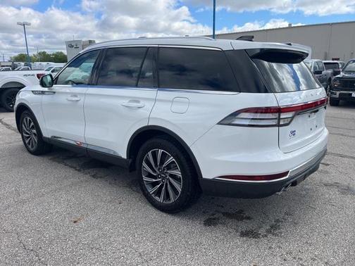 2025 Lincoln Aviator Premiere