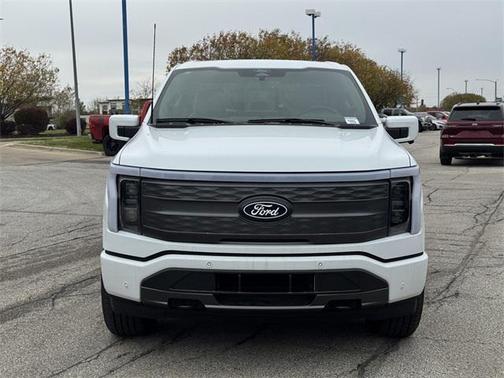 2025 Ford F-150 Lightning LARIAT