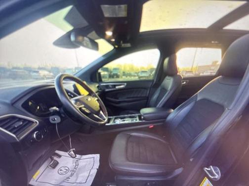 2024 Ford Edge ST Line