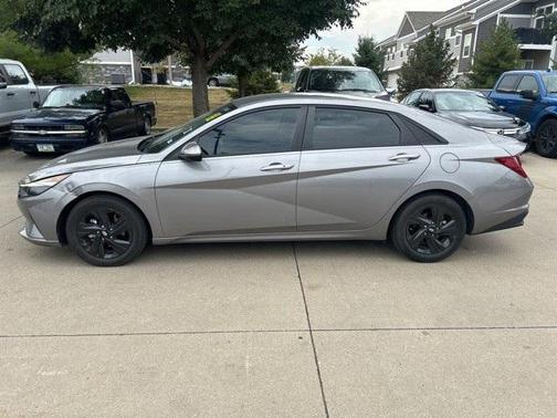 2023 Hyundai ELANTRA HEV Blue