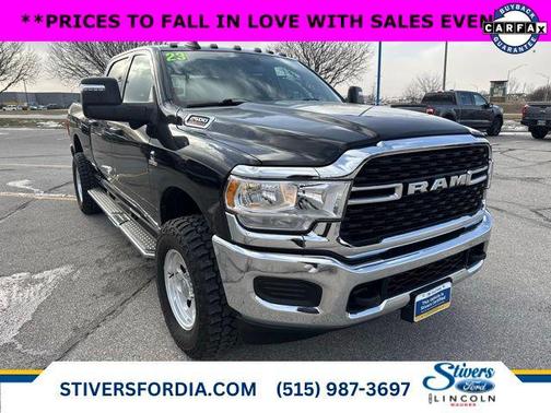 2023 RAM 2500 Tradesman Crew Cab 4x4 6'4' Box