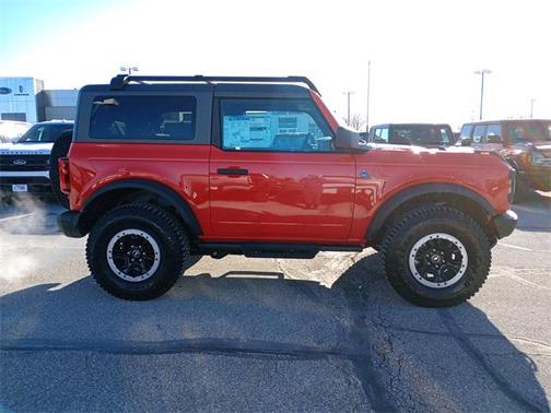 2024 Ford Bronco Black Diamond