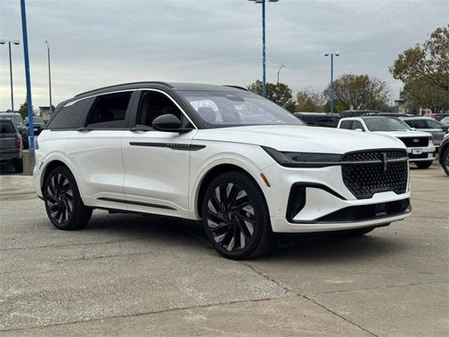 2024 Lincoln Nautilus Black Label