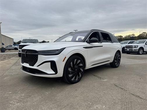 2024 Lincoln Nautilus Black Label