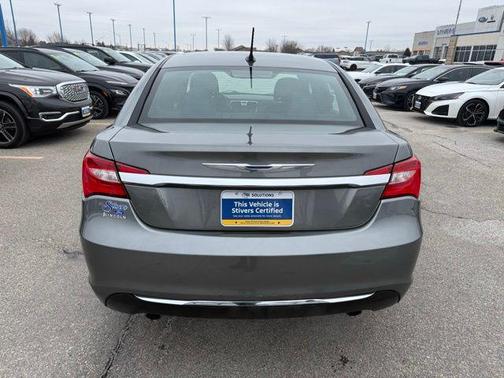 2012 Chrysler 200 Touring