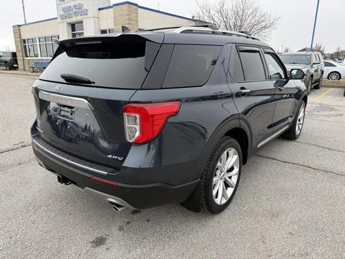 2023 Ford Explorer Platinum