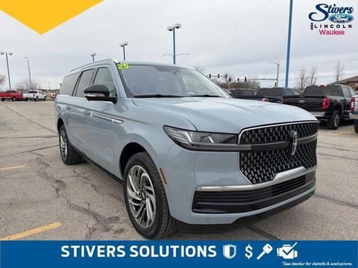 2025 Lincoln Navigator Reserve