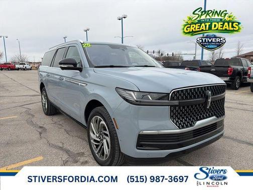 2025 Lincoln Navigator Reserve