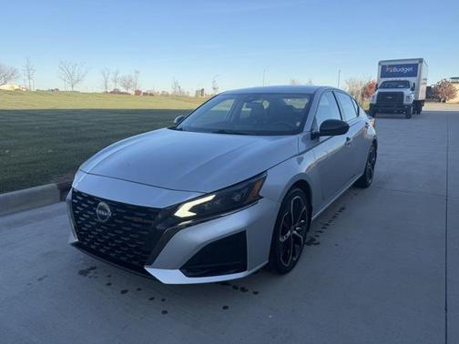 2024 Nissan Altima SR FWD