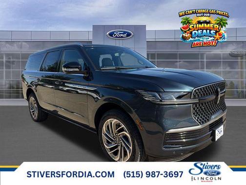 Flight Blue Metallic Clearcoat 2026 Lincoln Navigator Reserve