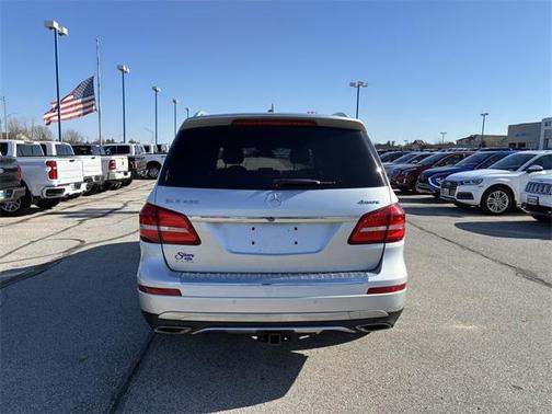 2019 Mercedes-Benz GLS 450 4MATIC