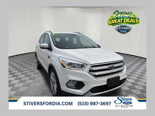 White Platinum Metallic Tri-Coat 2017 Ford Escape Titanium