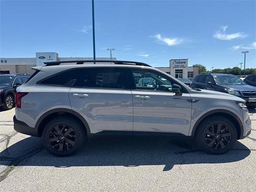 2022 Kia Sorento S