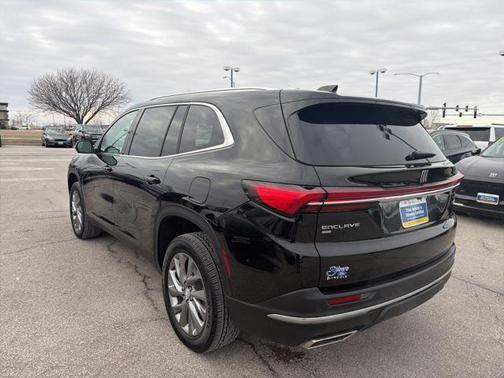 2025 Buick Enclave Preferred FWD