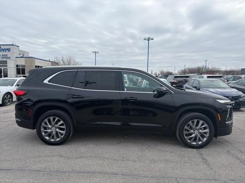 2025 Buick Enclave Preferred FWD