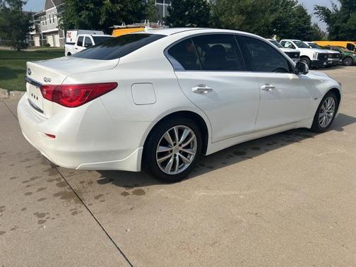 2017 INFINITI Q50 3.0T Premium