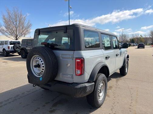 Avalanche Gray 2026 Ford Bronco Base
