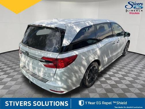 Platinum White Pearl 2024 Honda Odyssey Elite