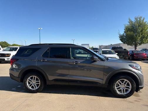 Carbonized Gray Metallic 2026 Ford Explorer Active