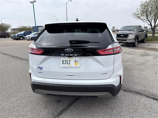 2025 Ford Escape ST-Line Elite