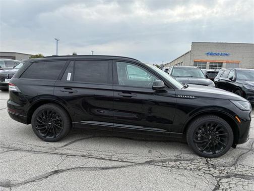 2025 Lincoln Aviator Reserve AWD