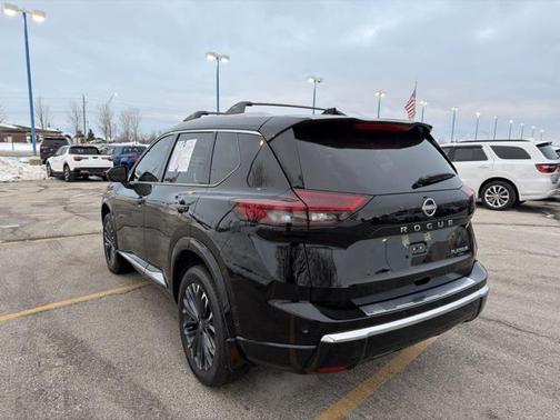 2025 Nissan Rogue Platinum