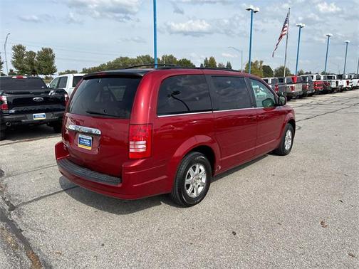 2008 Chrysler Town & Country Touring