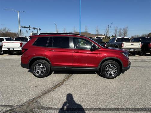 2022 Honda Passport AWD TrailSport