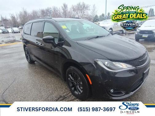 2020 Chrysler Pacifica L